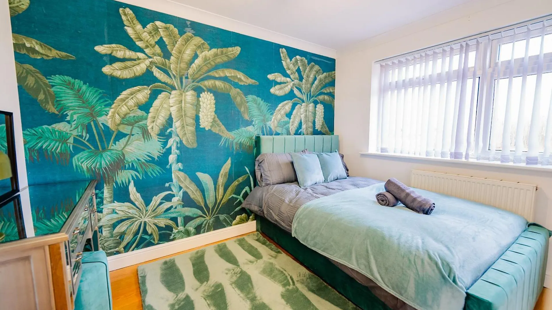 Bright & Elegant House Near City Centre And Stadium Cardiff Holiday home