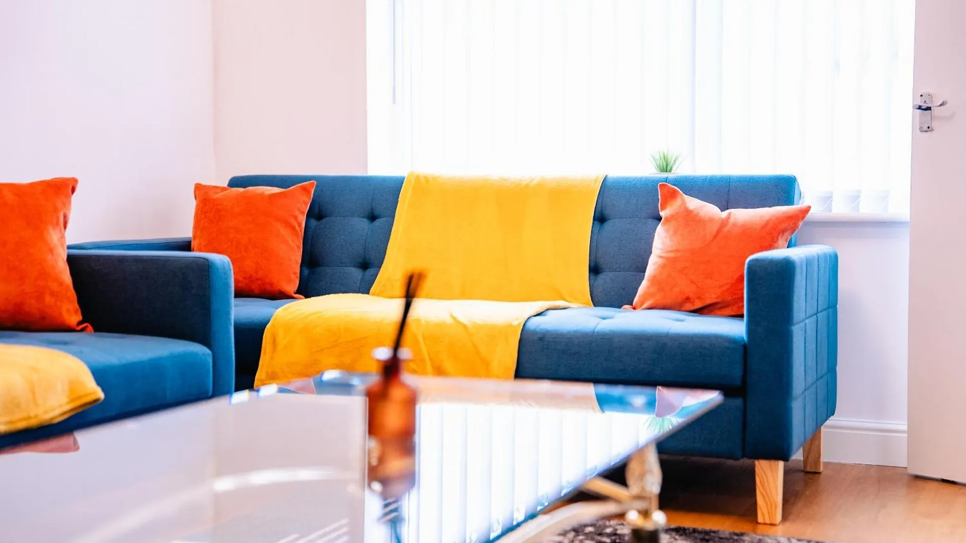Bright & Elegant House Near City Centre And Stadium Cardiff Holiday home